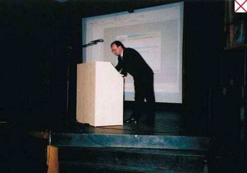 Vortrag im LaLuz in den Osramhöfen in Berlin 2006: Bei der Vorbereitung